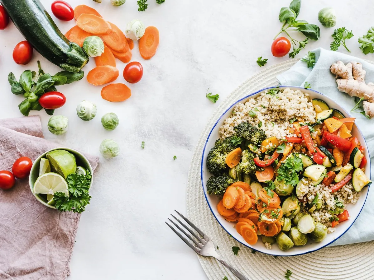 Illustration for What to Consider Before Choosing a Weight-Loss Plan